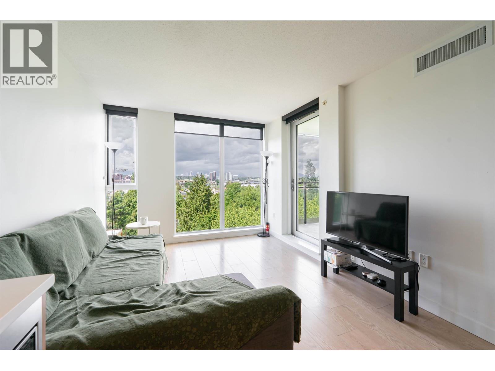 1 Bed, 1 Bath House for Sale in Richmond – 1011 8988 PATTERSON ROAD, Richmond – MLS# R3133552 - Image 6