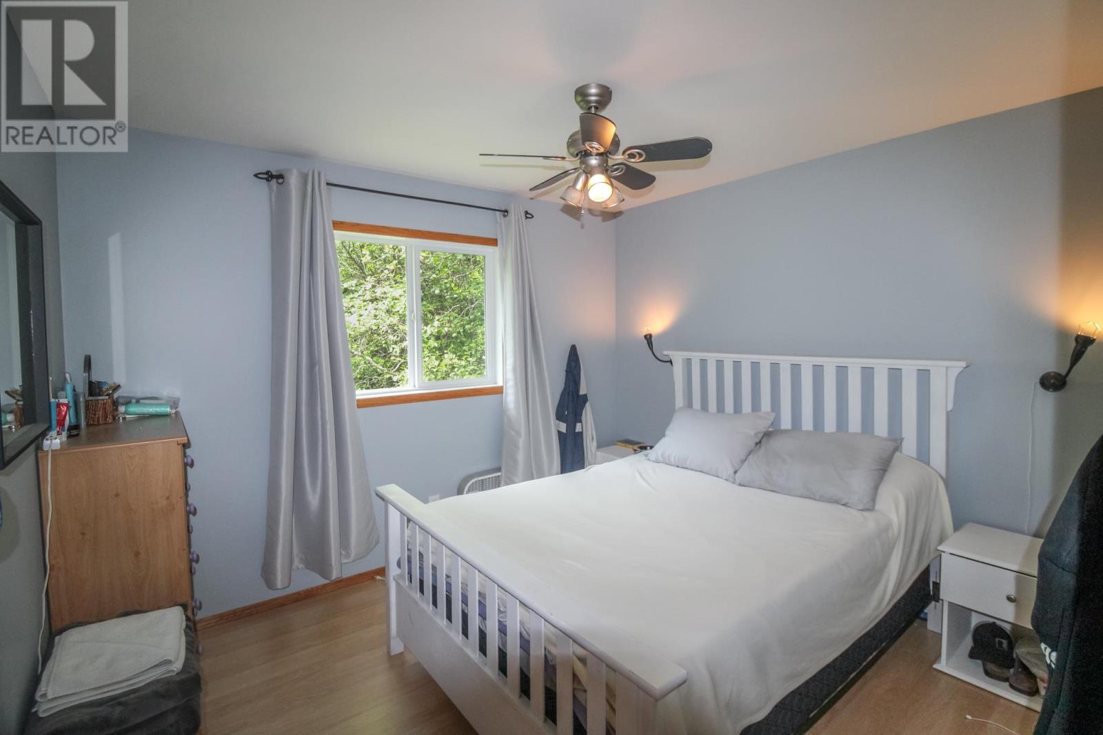 36 Poplar Bay RD - Image 19