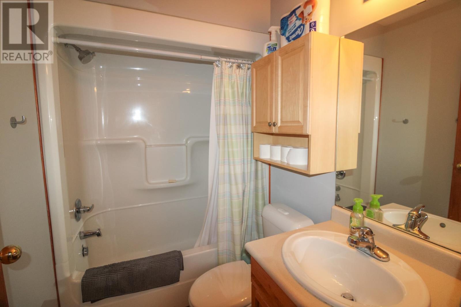 36 Poplar Bay RD - 23