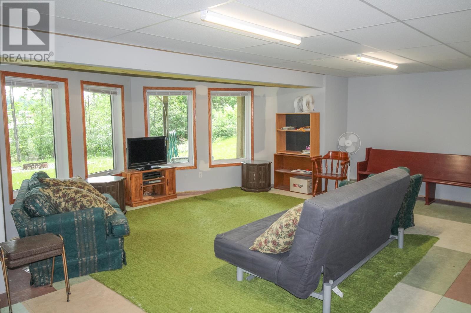 36 Poplar Bay RD - 27