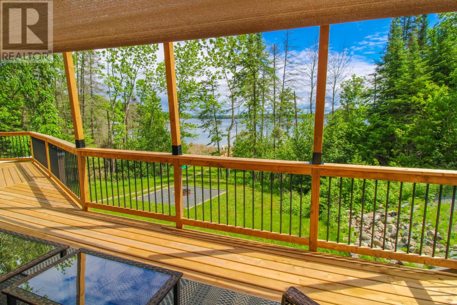 36 Poplar Bay RD - 37