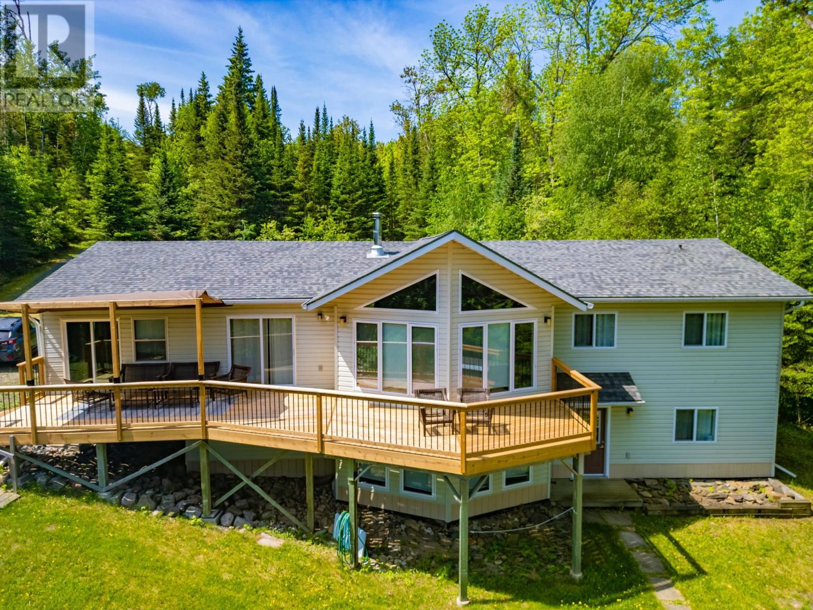 36 Poplar Bay RD - 41