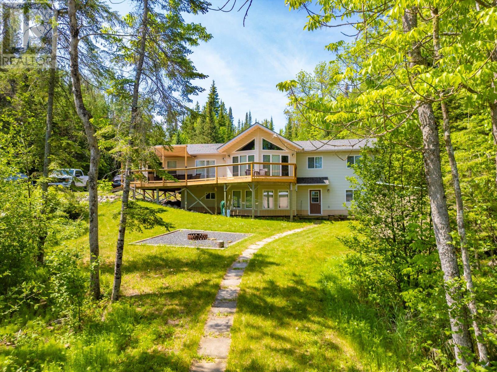 36 Poplar Bay RD - Image 8