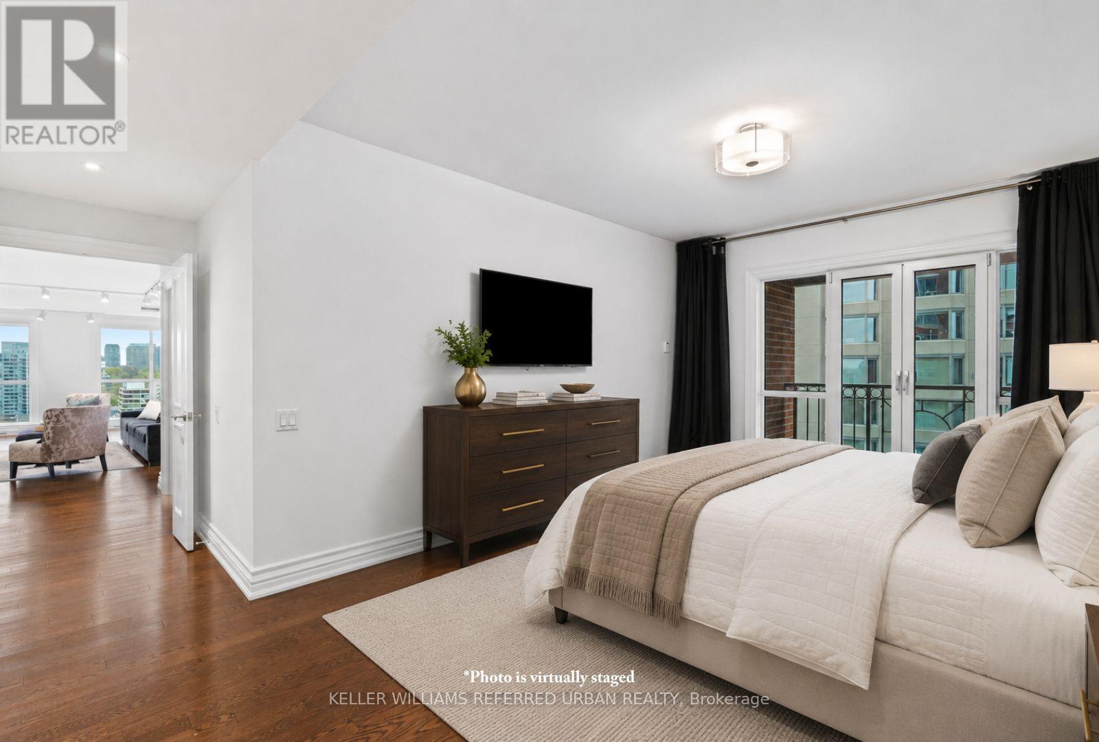 #1802 38 AVENUE ROAD - 13