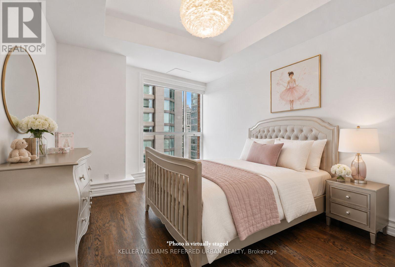 #1802 38 AVENUE ROAD - 21