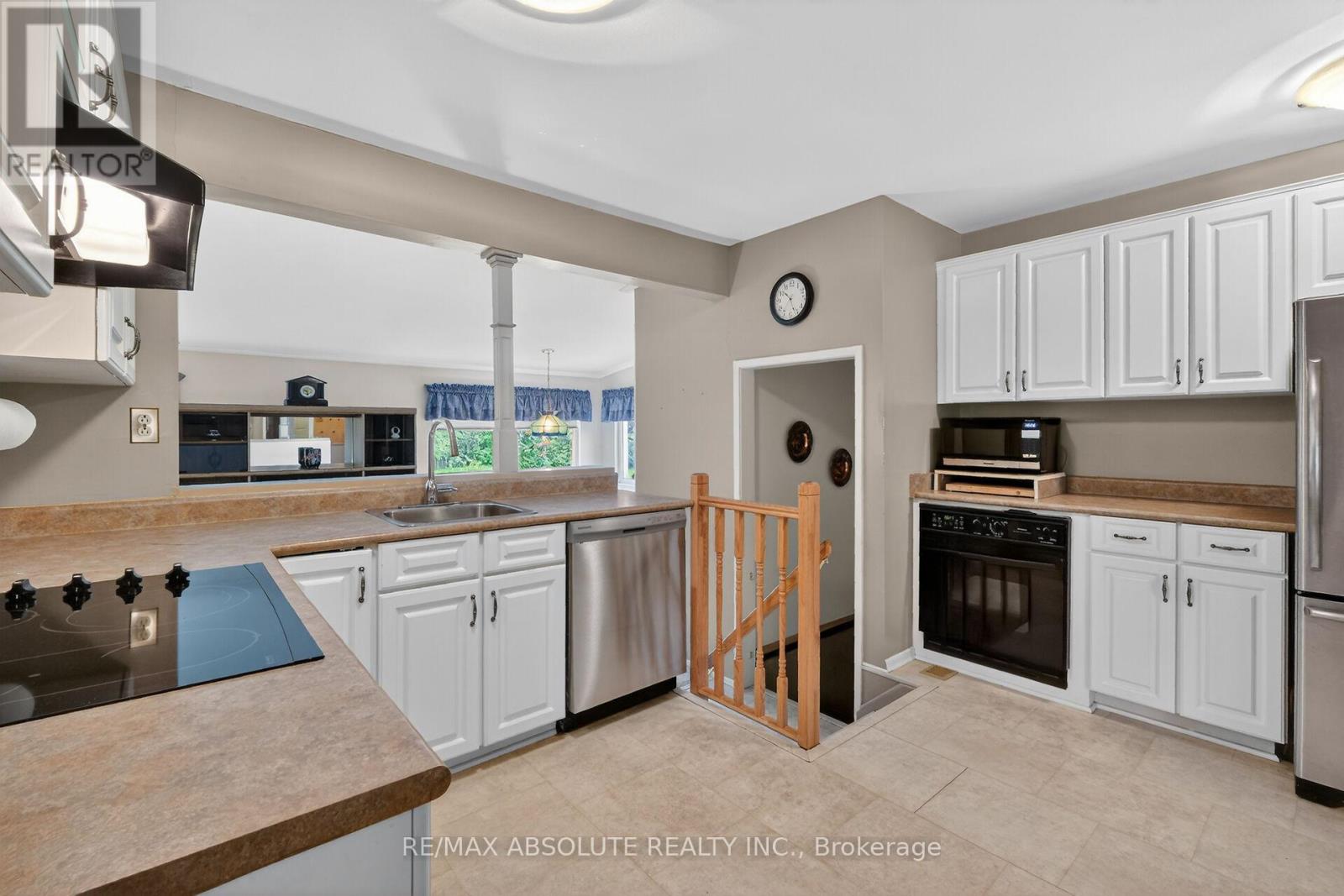 3 Bed, 2 Bath House for Sale in Ottawa – 59 EVERGREEN DRIVE, Ottawa – MLS# X13446048 - Image 22