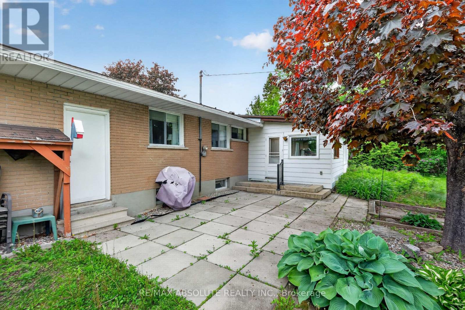 3 Bed, 2 Bath House for Sale in Ottawa – 59 EVERGREEN DRIVE, Ottawa – MLS# X13446048 - Image 42