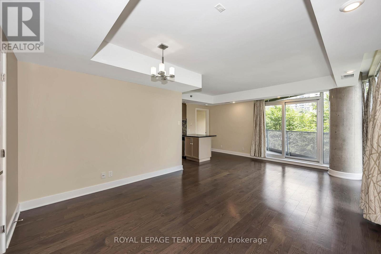 #324 300C LETT STREET - 15