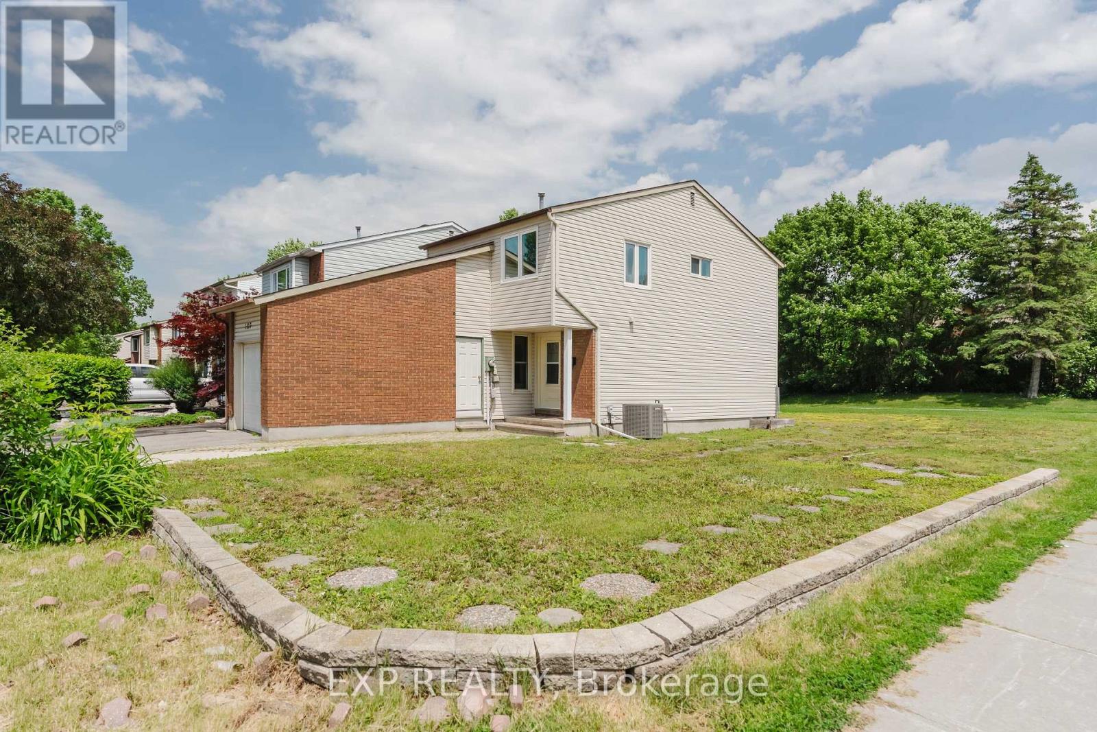 3 Bed, 3 Bath House for Sale in Ottawa – 1127 AVIGNON COURT, Ottawa – MLS# X13446124 - Image 21