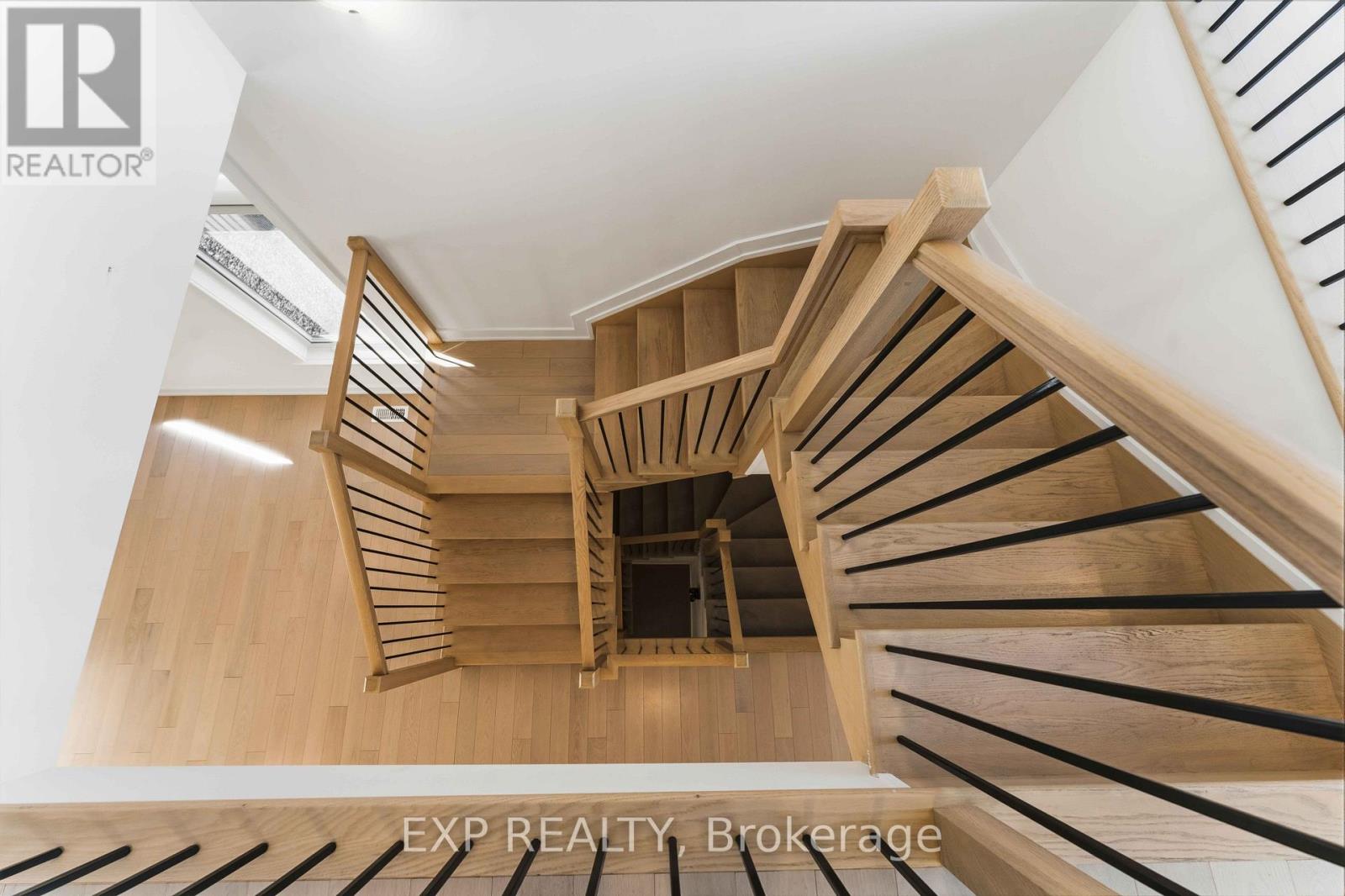 5 Bed, 4 Bath House for Sale in Ottawa – 701 ODYSSEY WAY, Ottawa – MLS# X13446268 - Image 25