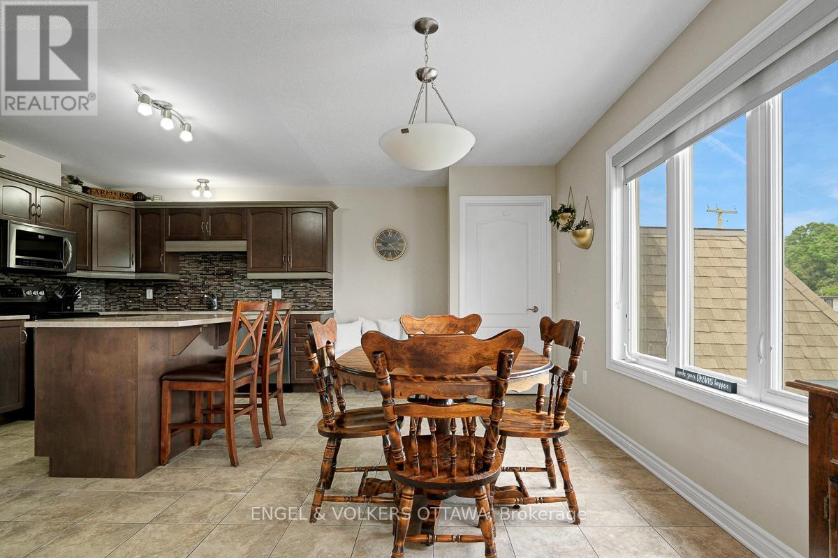 #202 38 CHARLES STREET - 11