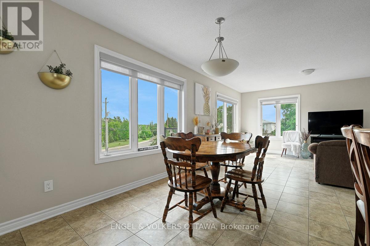 #202 38 CHARLES STREET - 13
