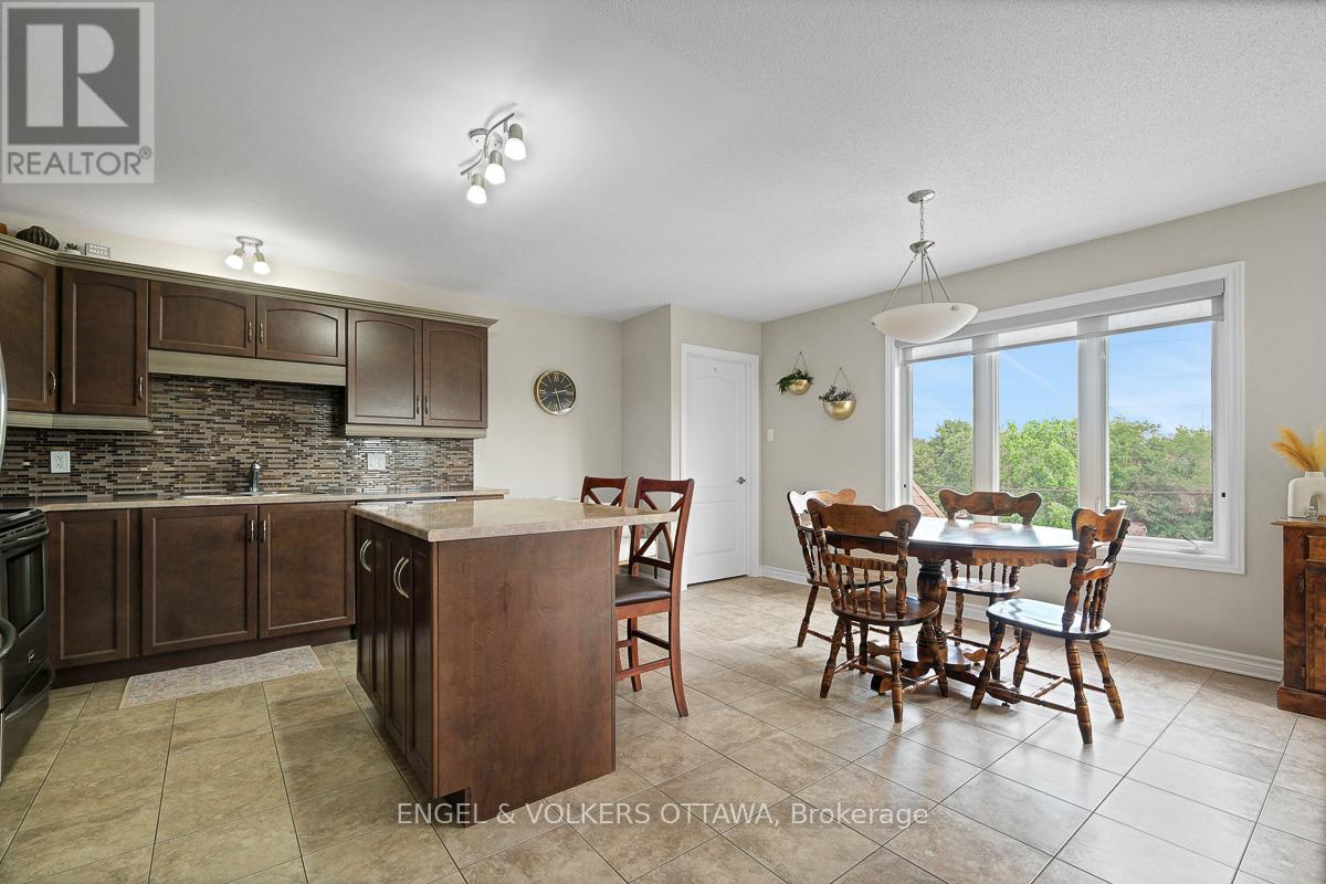 #202 38 CHARLES STREET - 18