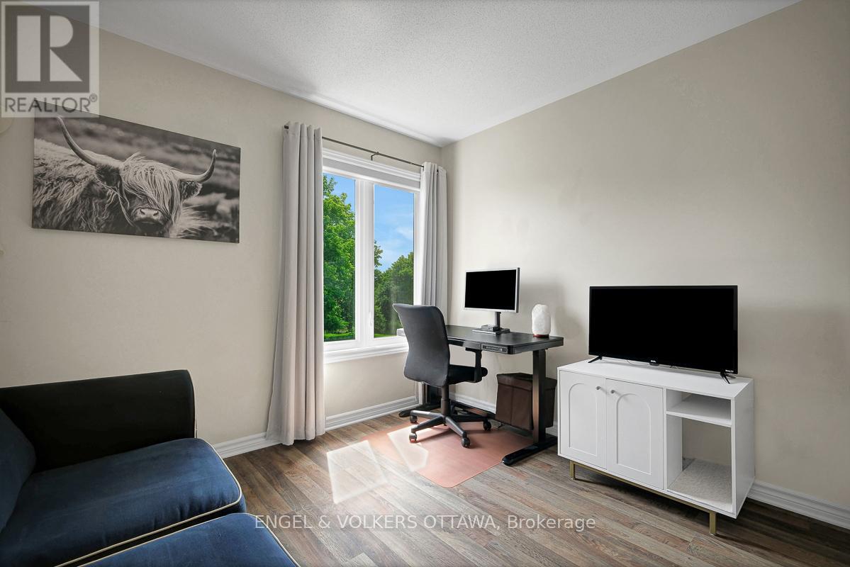 #202 38 CHARLES STREET - 29