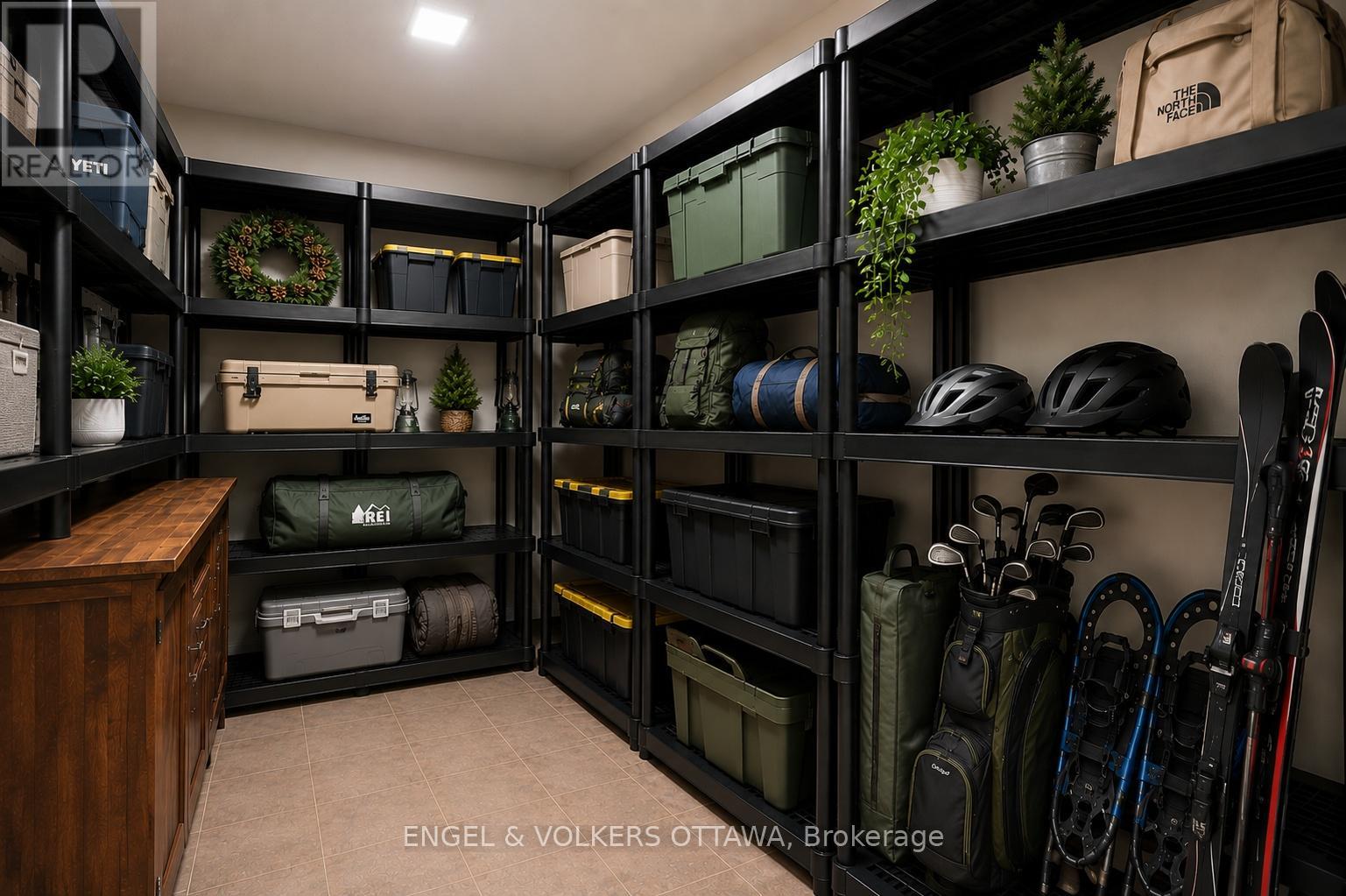 #202 38 CHARLES STREET - 34