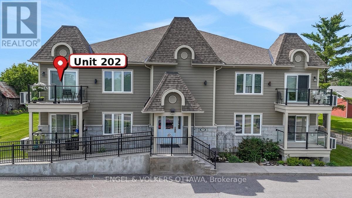 #202 38 CHARLES STREET - 41
