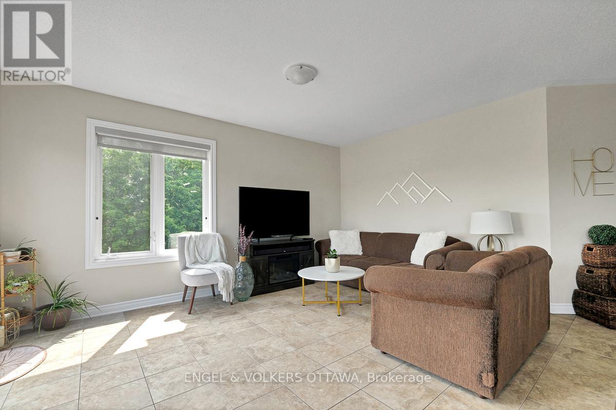 #202 38 CHARLES STREET - 8