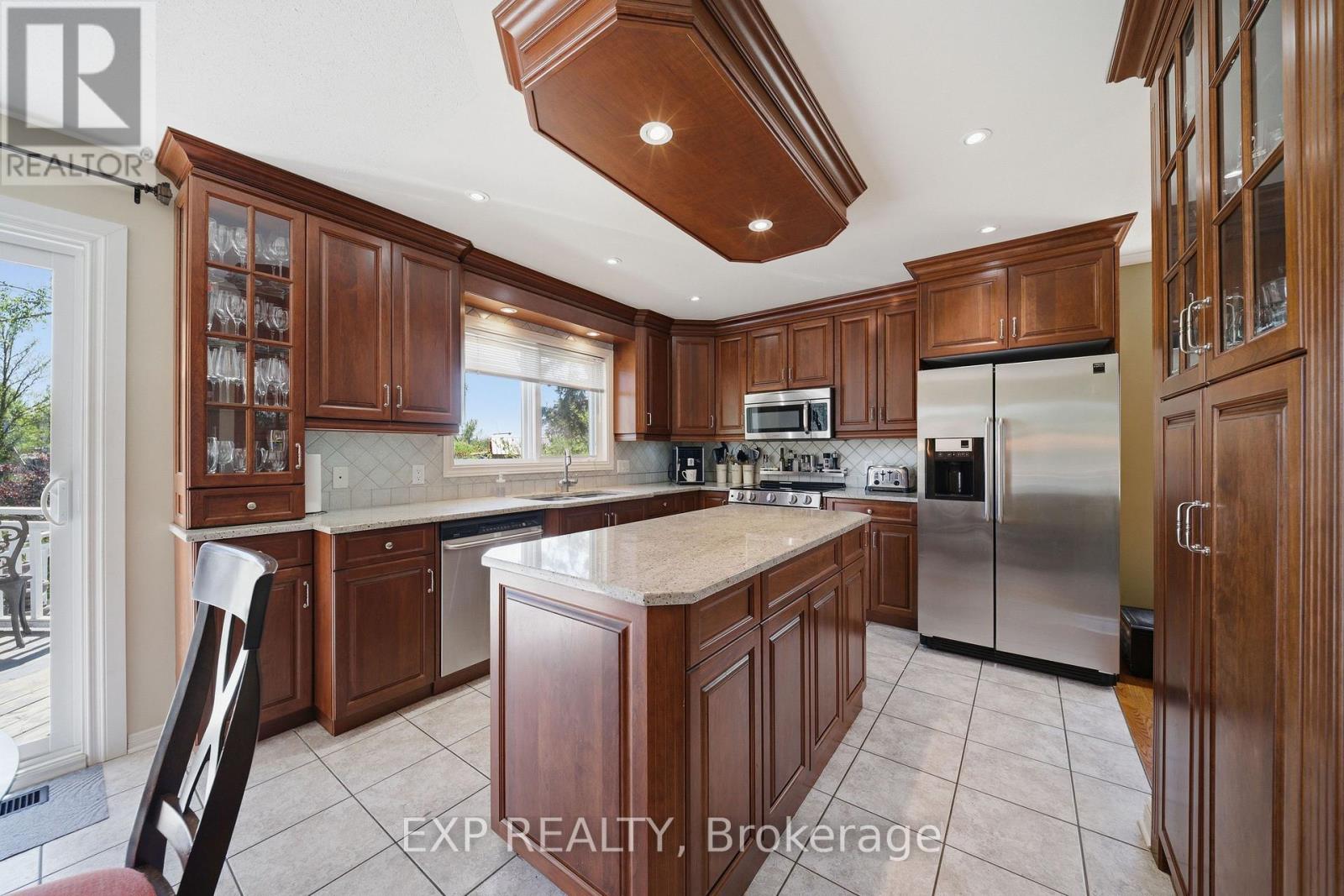 2947 FONTAINE PLACE - 16