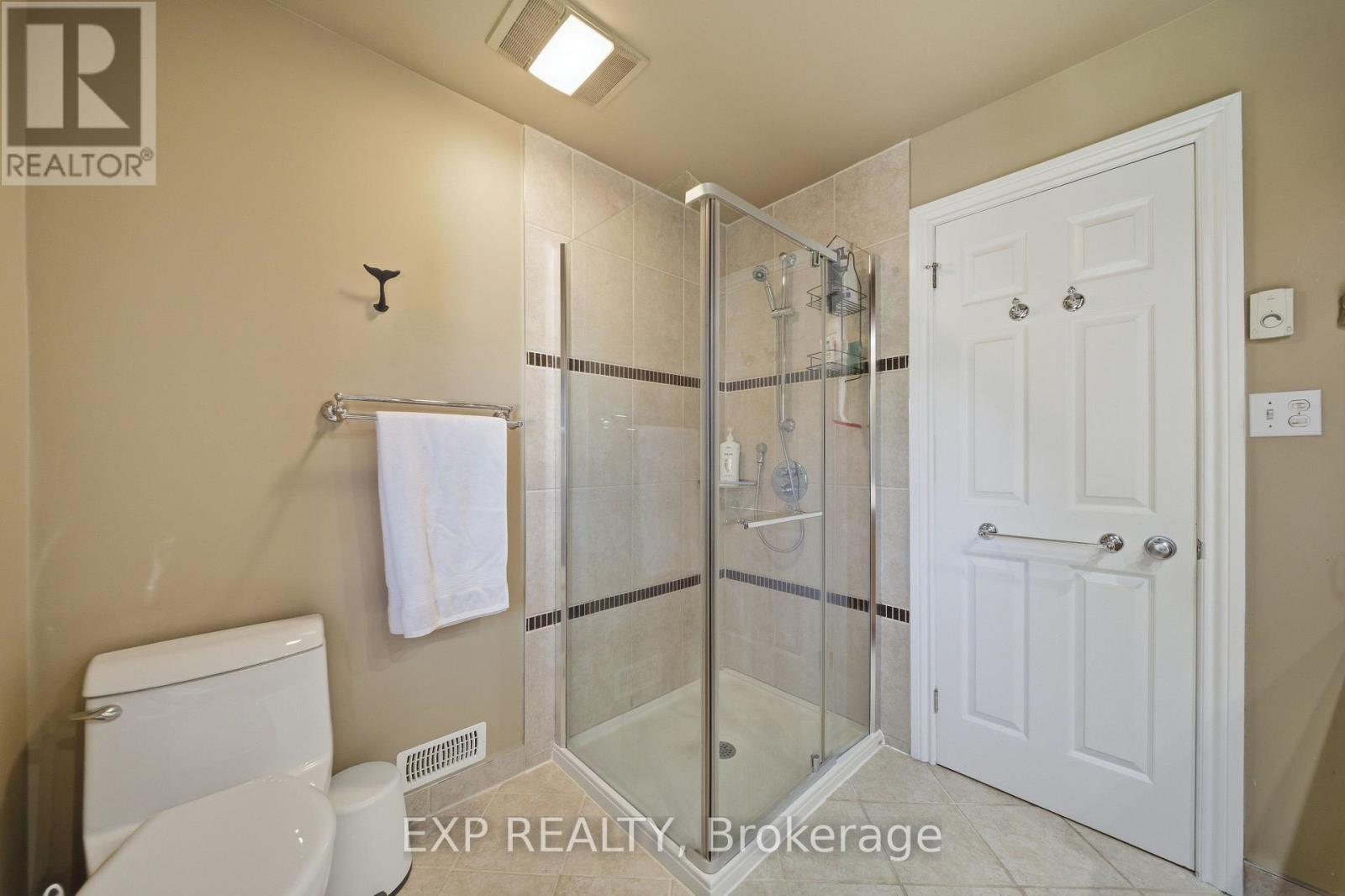 2947 FONTAINE PLACE - 27
