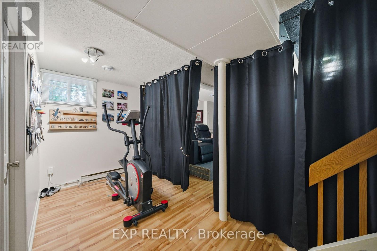2947 FONTAINE PLACE - 29