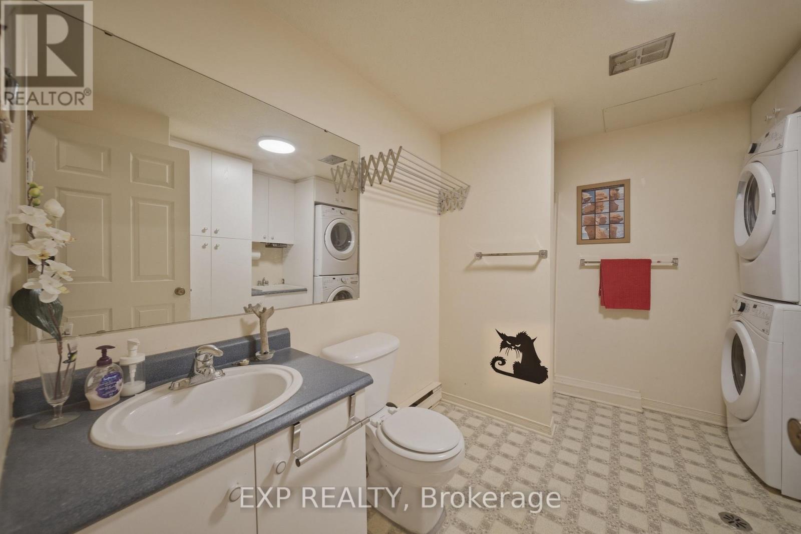 2947 FONTAINE PLACE - 33