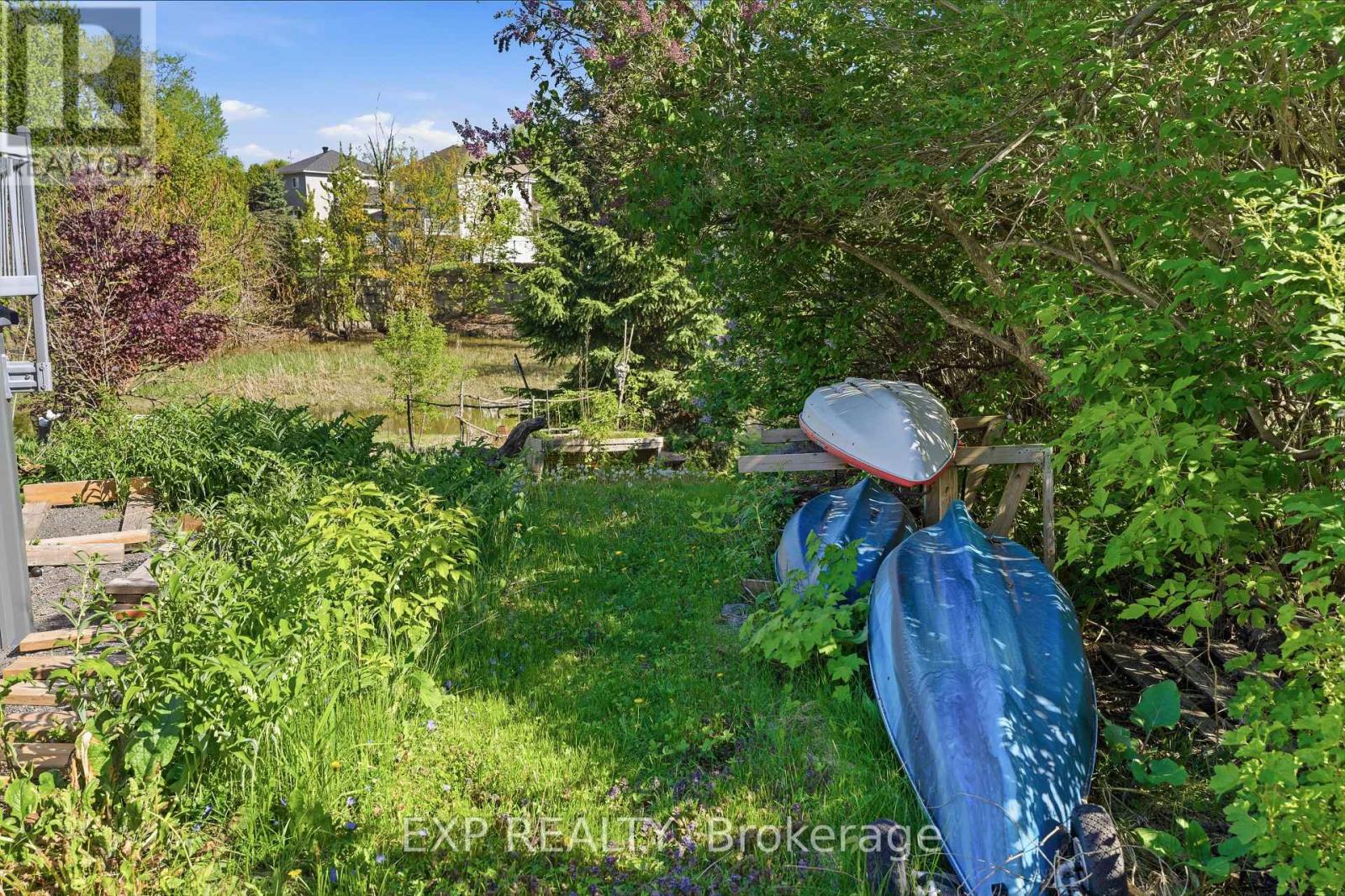 2947 FONTAINE PLACE - 44