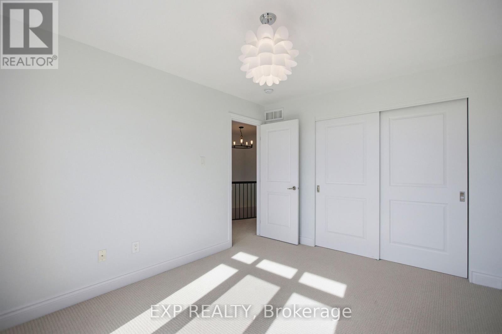 3 Bed, 3 Bath House for Sale in Ottawa – 704 BRIAN GOOD AVENUE, Ottawa – MLS# X13446322 - Image 25