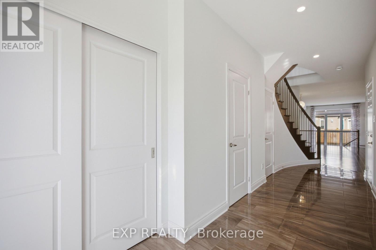 3 Bed, 3 Bath House for Sale in Ottawa – 704 BRIAN GOOD AVENUE, Ottawa – MLS# X13446322 - Image 6
