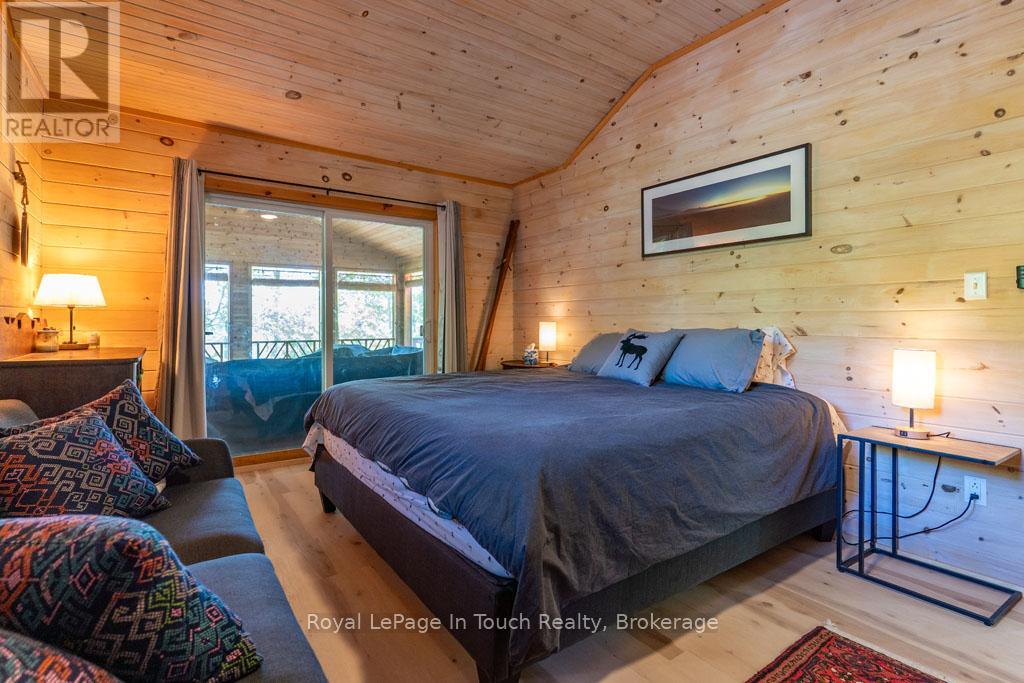 700 ISLAND 980 / DEER ISLAND - 26