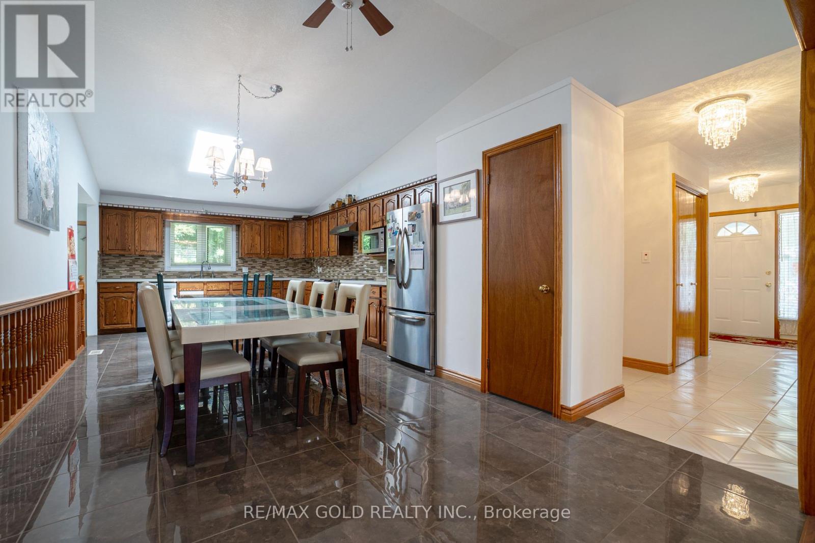 935 WILLOW DRIVE - 9