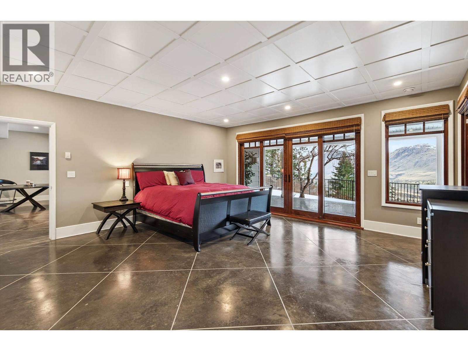 3080 Kicking Horse Drive - 38