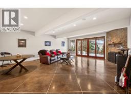 3080 Kicking Horse Drive, Kamloops, BC V2E2T6 Photo 34