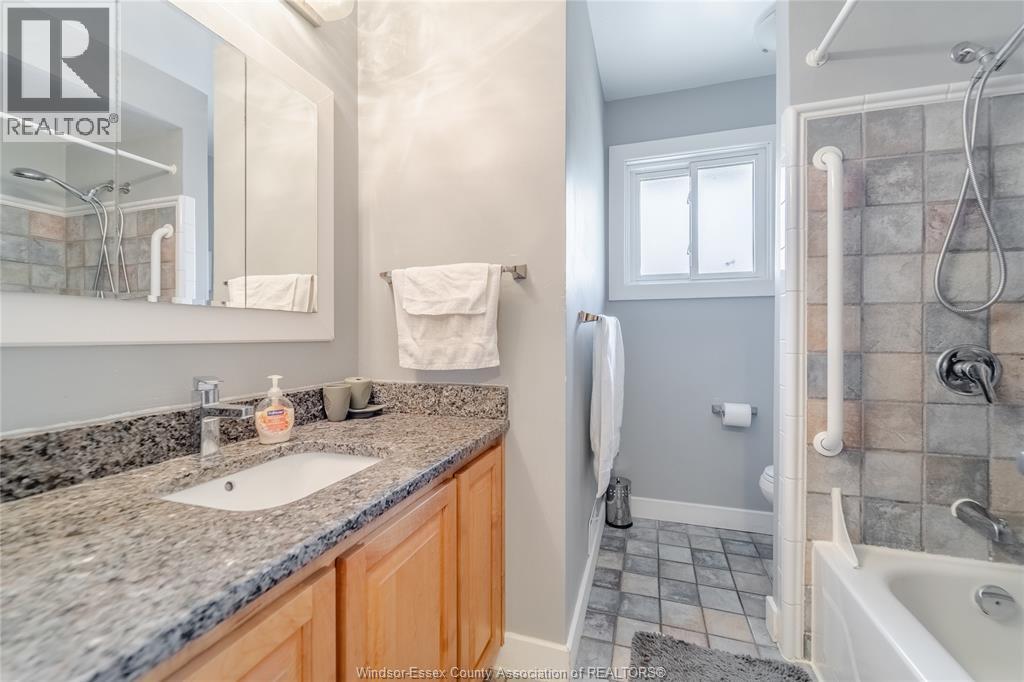 2522 Armstrong AVENUE - 11