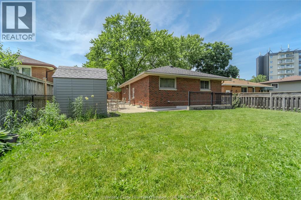 2522 Armstrong AVENUE - 26
