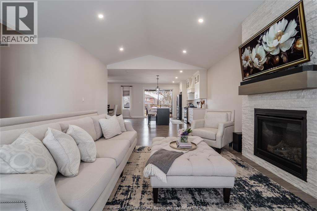 34 Noble COURT - 5