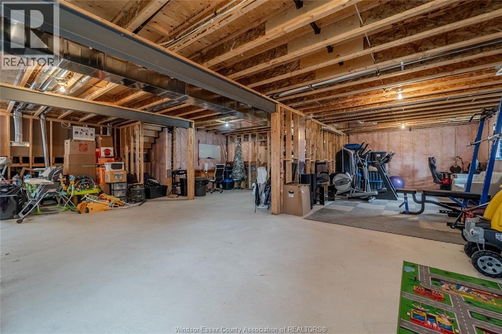 34 Noble COURT - 20