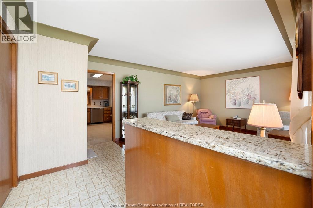 4675 HURON CHURCH LINE - 4