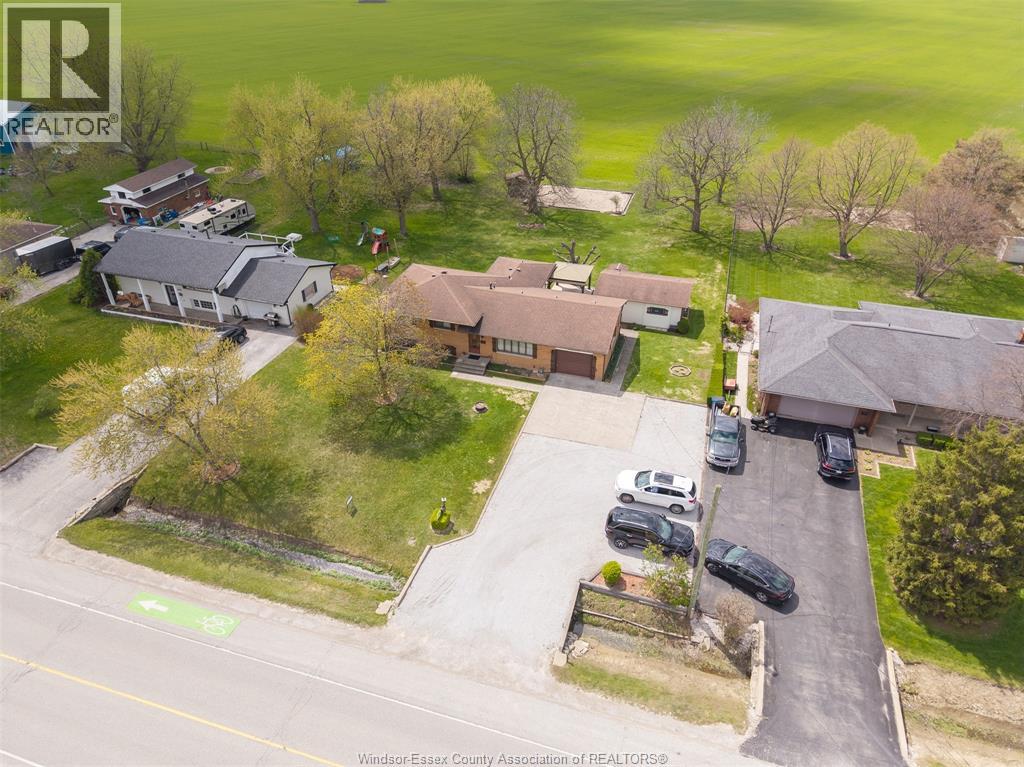 4675 HURON CHURCH LINE - 34