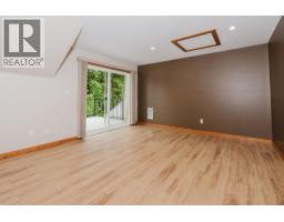 279 Lark Road, Gibsons, BC V0N1V4 Photo 21