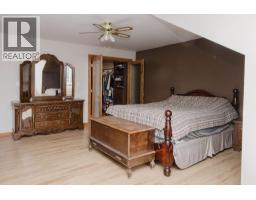 279 Lark Road, Gibsons, BC V0N1V4 Photo 18
