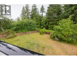 279 Lark Road, Gibsons, BC V0N1V4 Photo 23