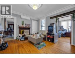 178 Queen Street, photo 4