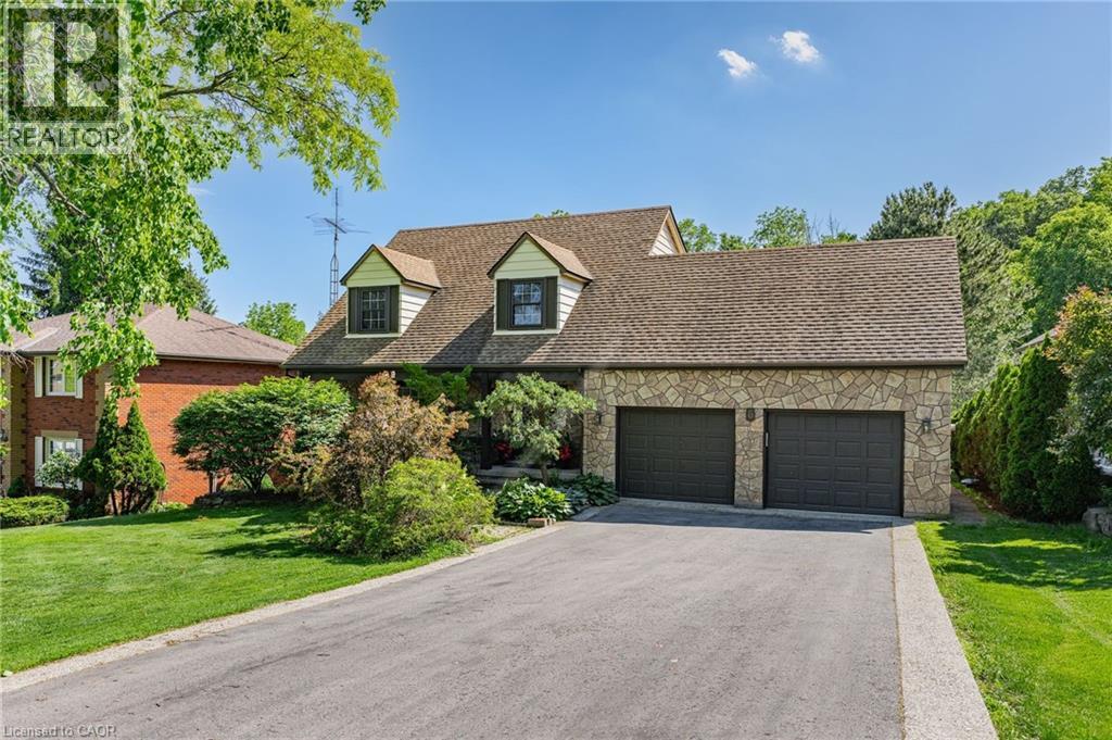 5 MAYS Crescent - 1