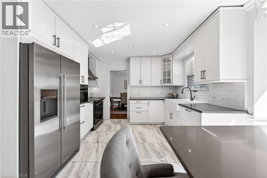 5 MAYS Crescent - 14