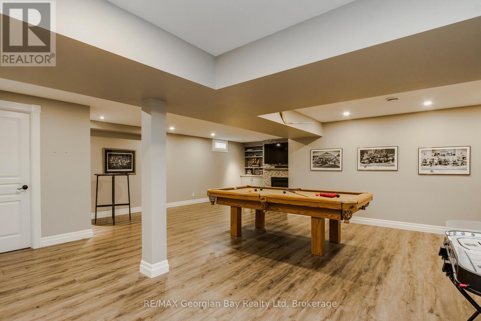 502 ABERDEEN BOULEVARD - 23