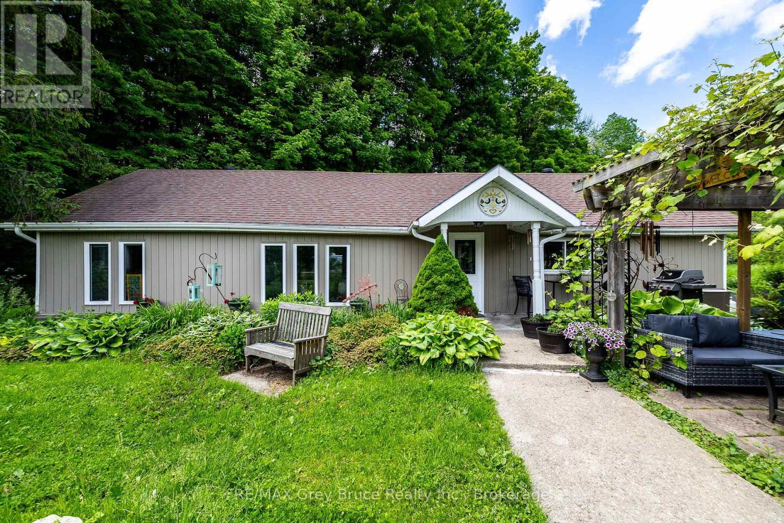 318588 GREY RD 1 - 1