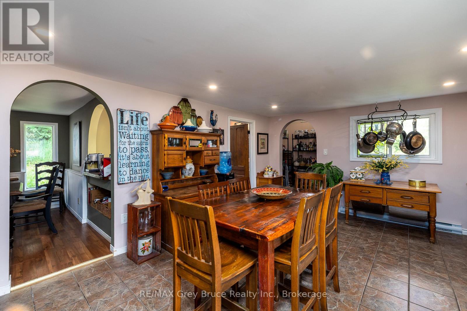 318588 GREY RD 1 - 14