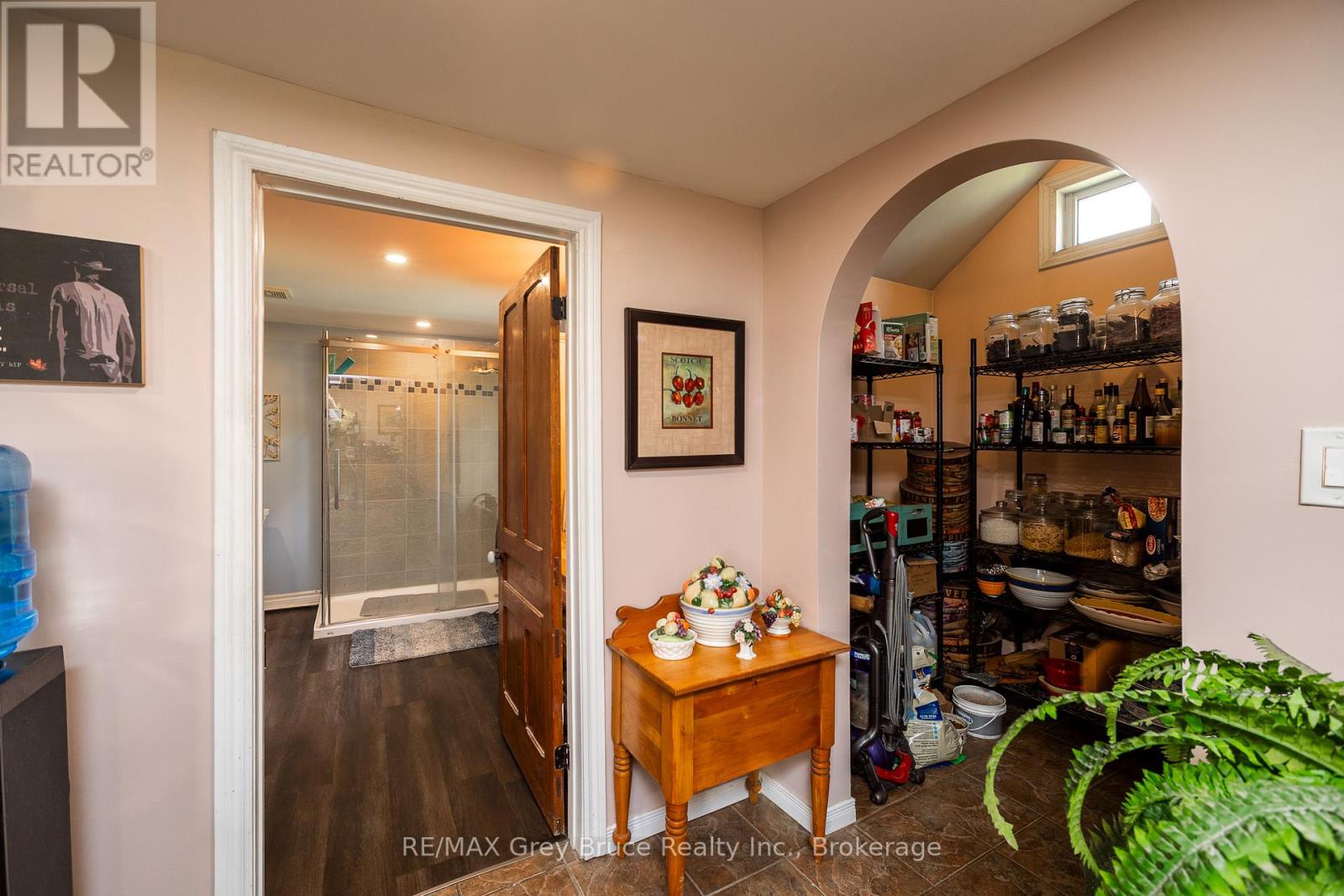 318588 GREY RD 1 - 18