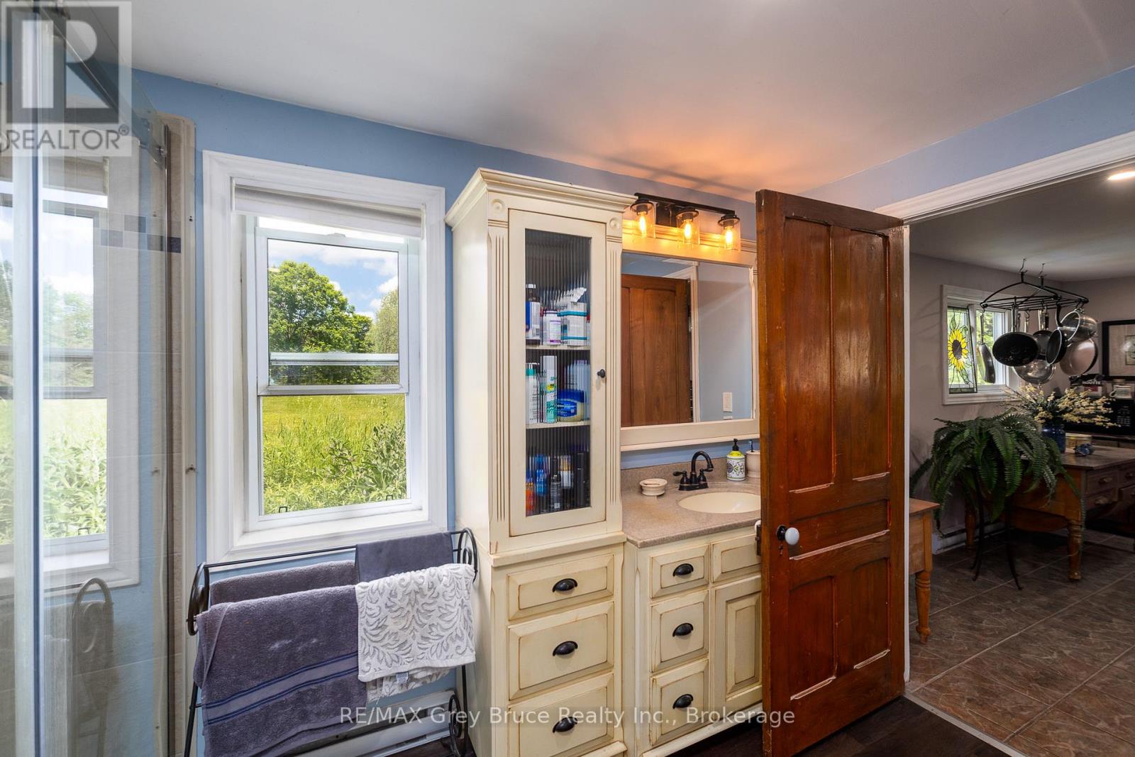 318588 GREY RD 1 - 25