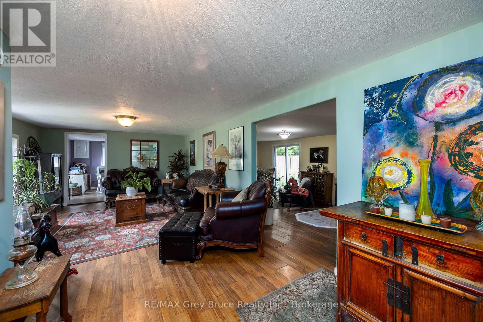 318588 GREY RD 1 - 8